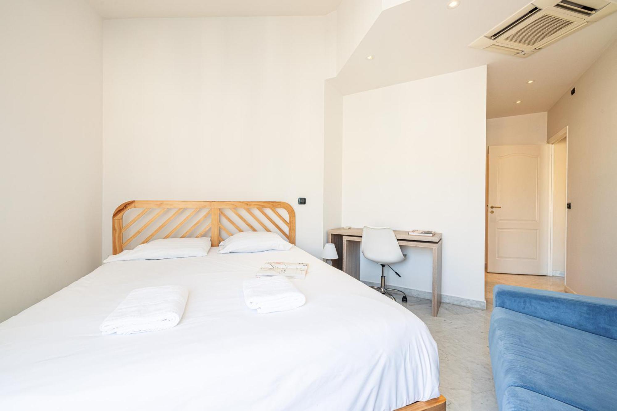 Victoria Bergamote Attic - Happy Rentals Menton Exterior foto